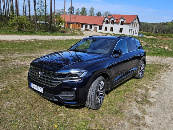 Volkswagen Touareg cena 393600 przebieg: 9700, rok produkcji 2023 z Gorlice małe 466